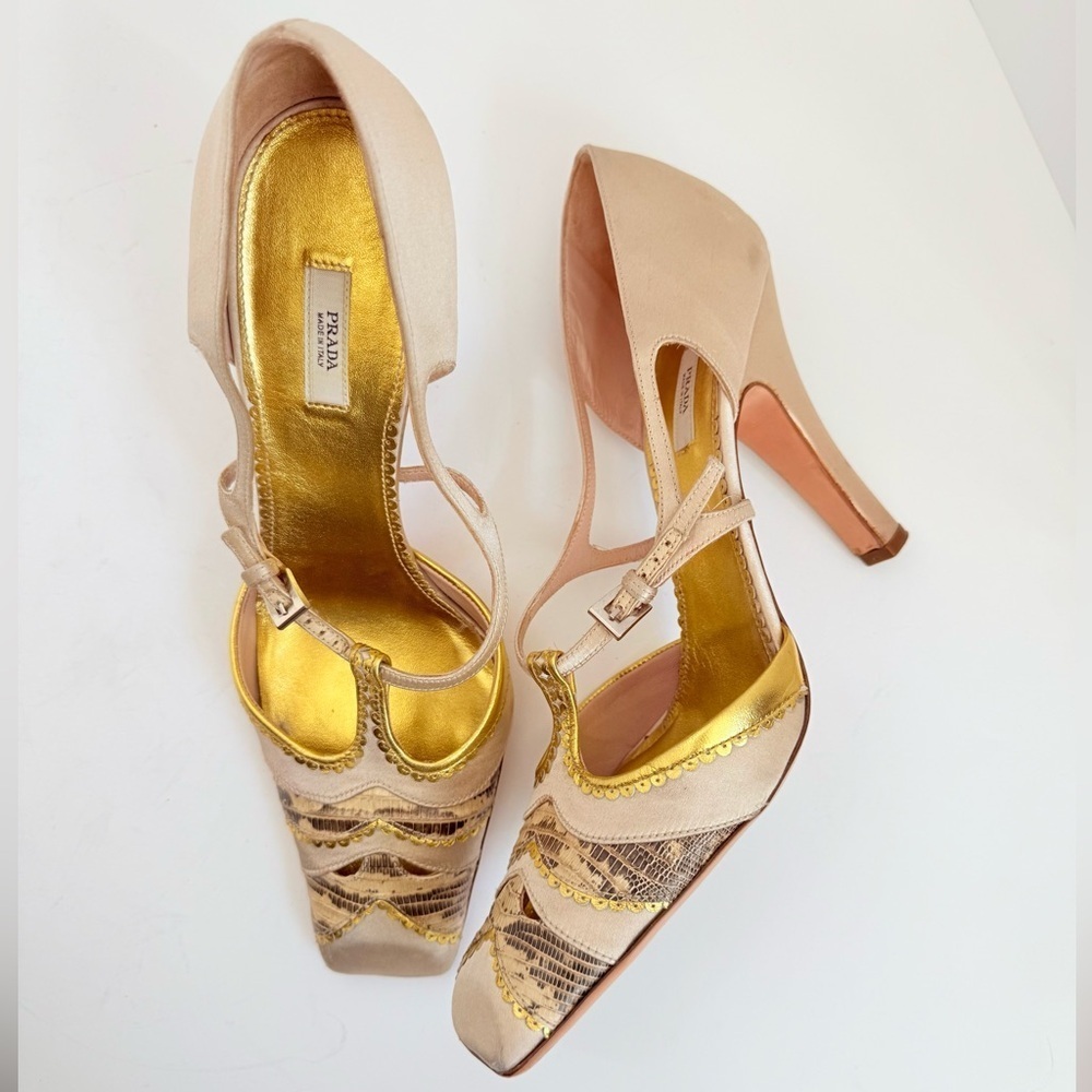 Prada Vintage Beige Champagne Satin Snakeskin Trim Cutout Mary Jane Heels  EU 40